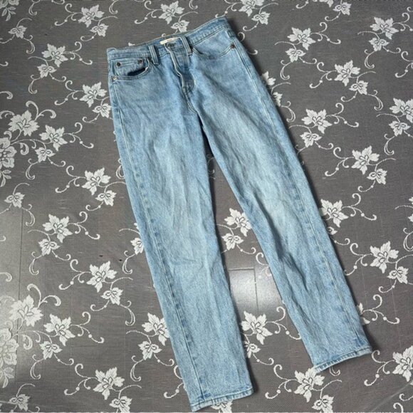 Levi's Wedgie Jeans Light Wash Blue Sz 26 - Picture 2 of 10